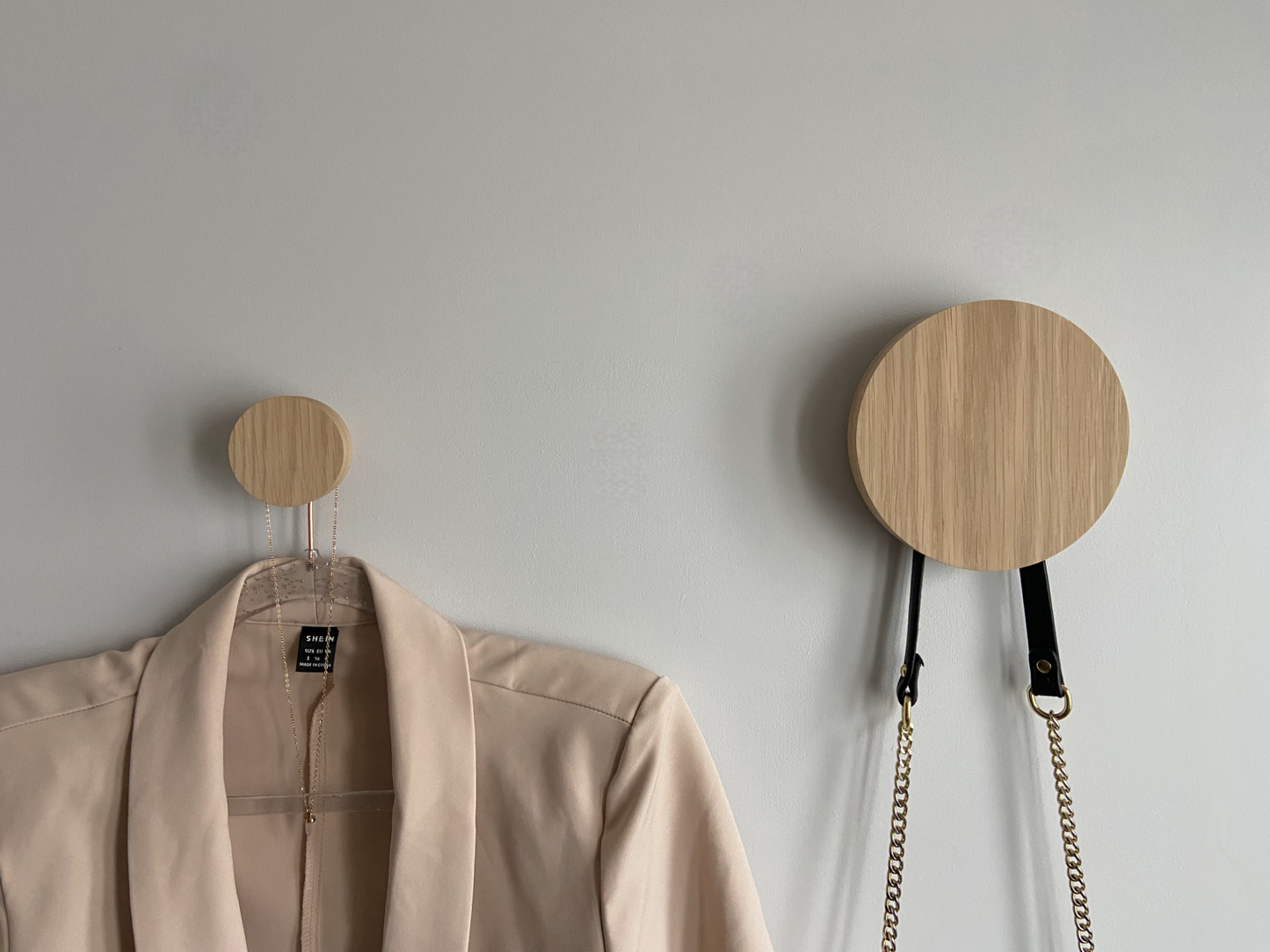 Pack of 3 Round oak hooks / Circle coat pegs / Decorative wall hanger / Deep