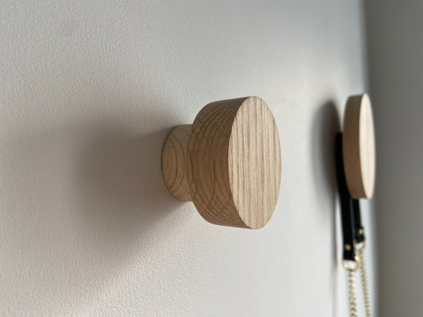 Pair of Round oak hooks / Circle coat pegs / Decorative wall hanger / Deep