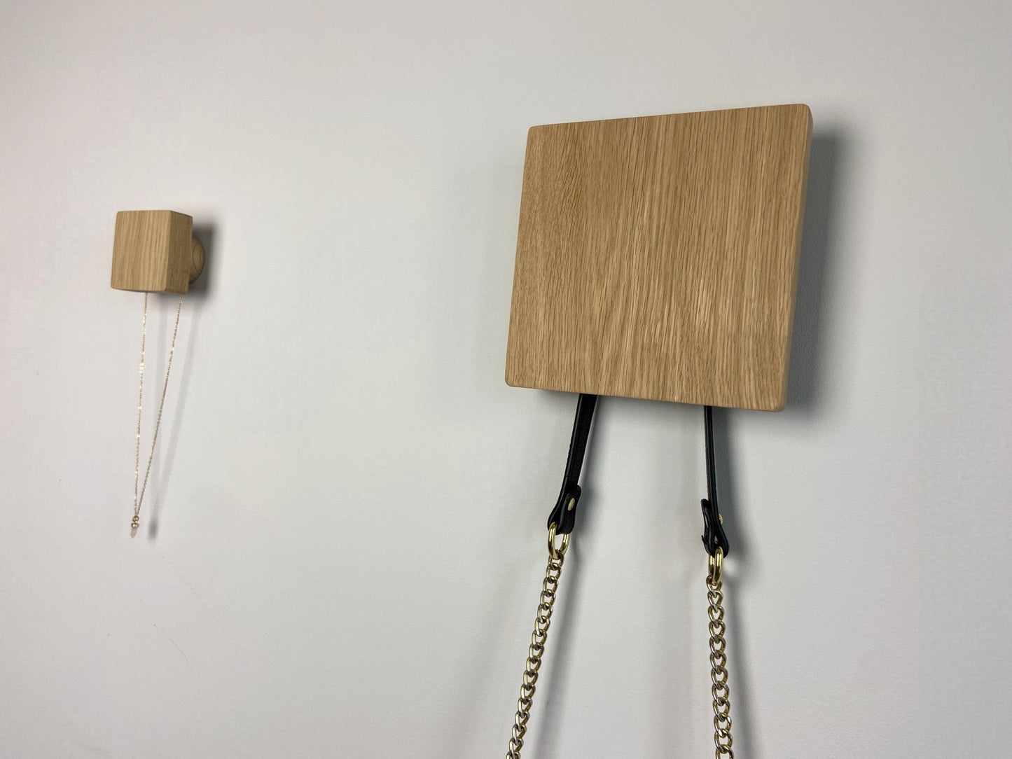 Pack of 5 of Square oak hooks / Circle coat pegs / Decorative wall hanger / Deep