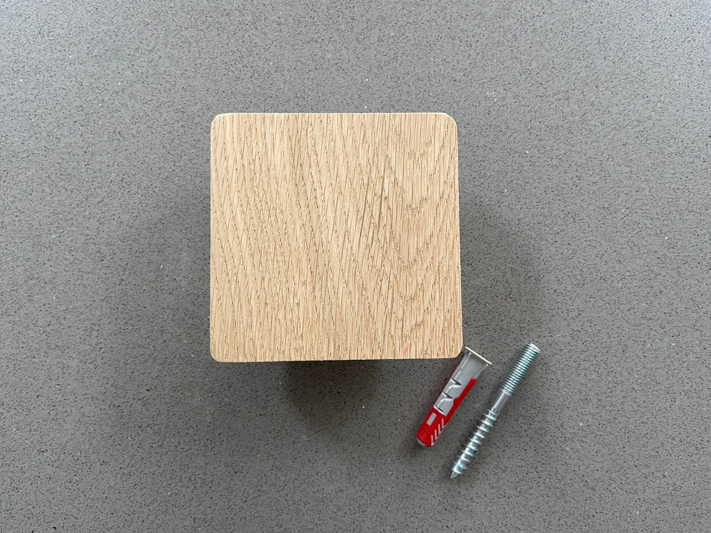Square oak hooks / Circle coat pegs / Decorative wall hanger