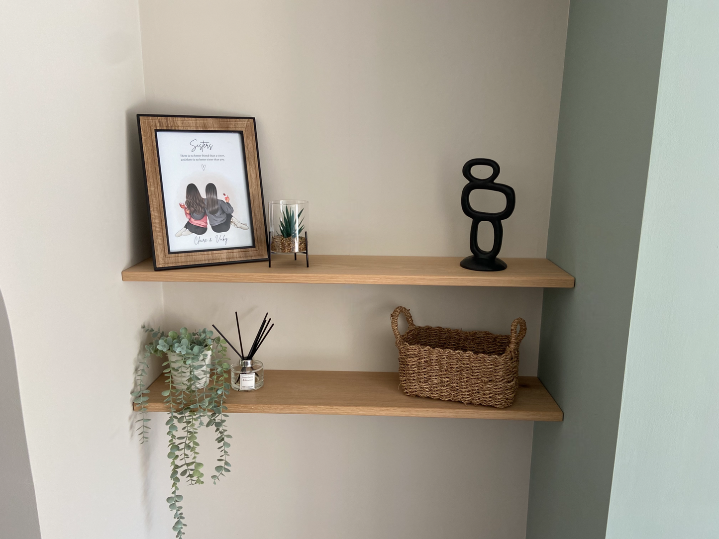Oak Floating Shelf - 20cm Deep x 2cm Thick - For masonry walls
