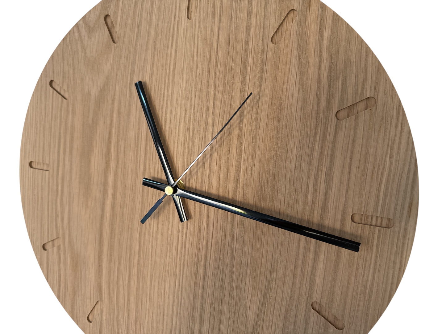 Oak Wall Clock – Solid Wood, Round, Silent Sweep Movement - 32cm