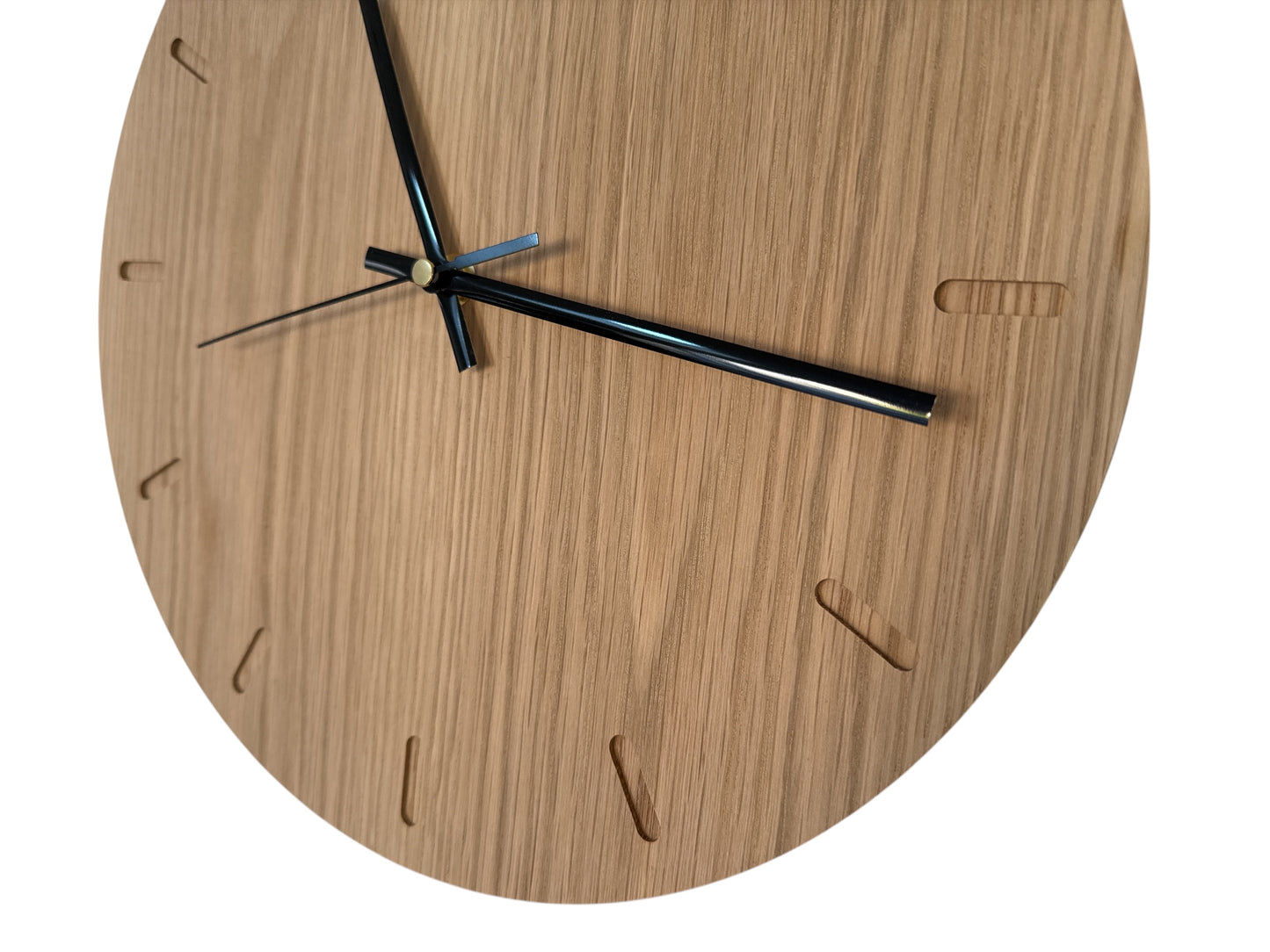 Oak Wall Clock – Solid Wood, Round, Silent Sweep Movement - 32cm