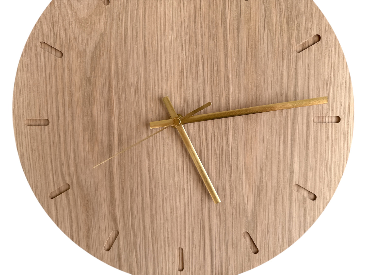 Oak Wall Clock – Solid Wood, Round, Silent Sweep Movement - 32cm