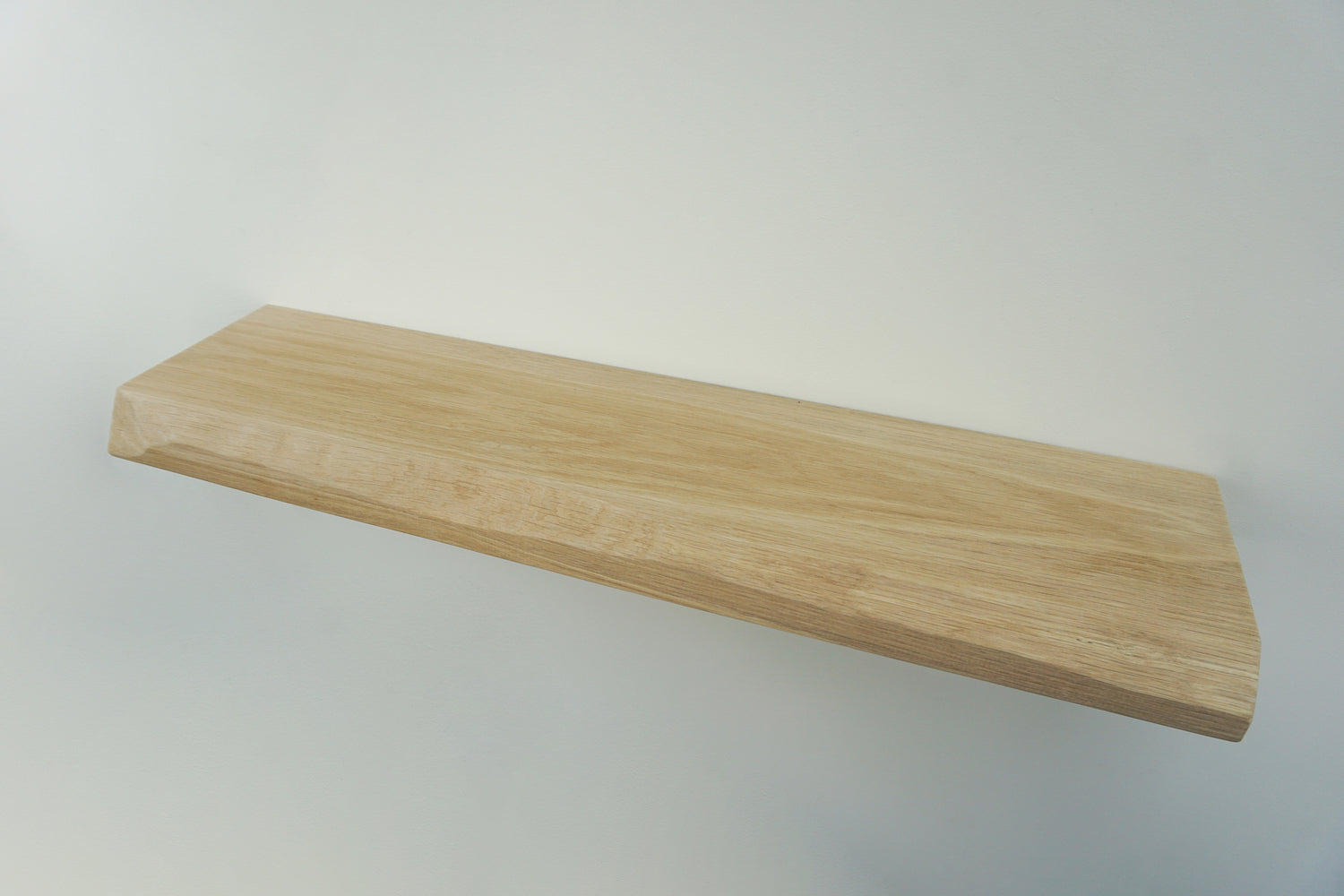 Solid Oak Floating Shelf With a Live / Waney Edge - Chunky 20cm Deep x 4.5cm Thick (8"x2") for masonry walls - The Interior Hut