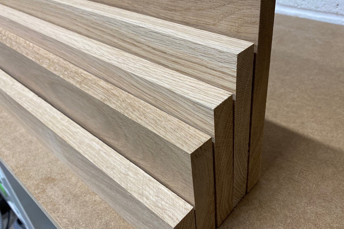 Solid Oak Boards - Planed All Round (PAR) - 20mm Thick - Various sizes