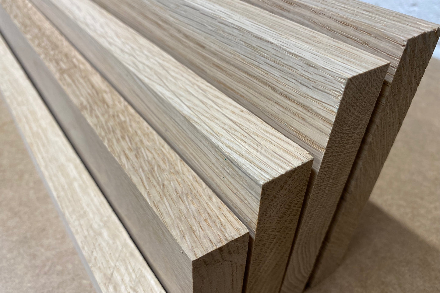 Solid Oak Boards - Planed All Round (PAR) - 20mm Thick - Various sizes