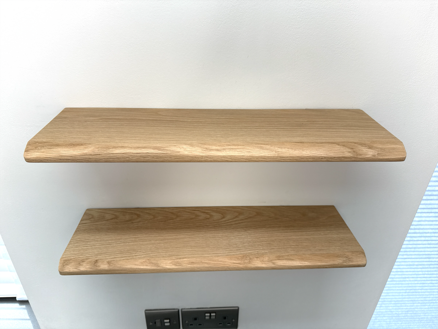 Live Edge Floating Shelf for Plasterboard (stud) walls - Solid Oak Smooth Finish 15cm Deep x 2.2cm Thick