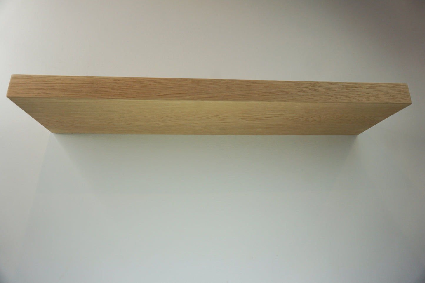 Oak Floating Shelf - Smooth Finish 20cm Deep x 5cm ThickOak Floating Shelf - Smooth Finish 20cm Deep x 5cm Thick