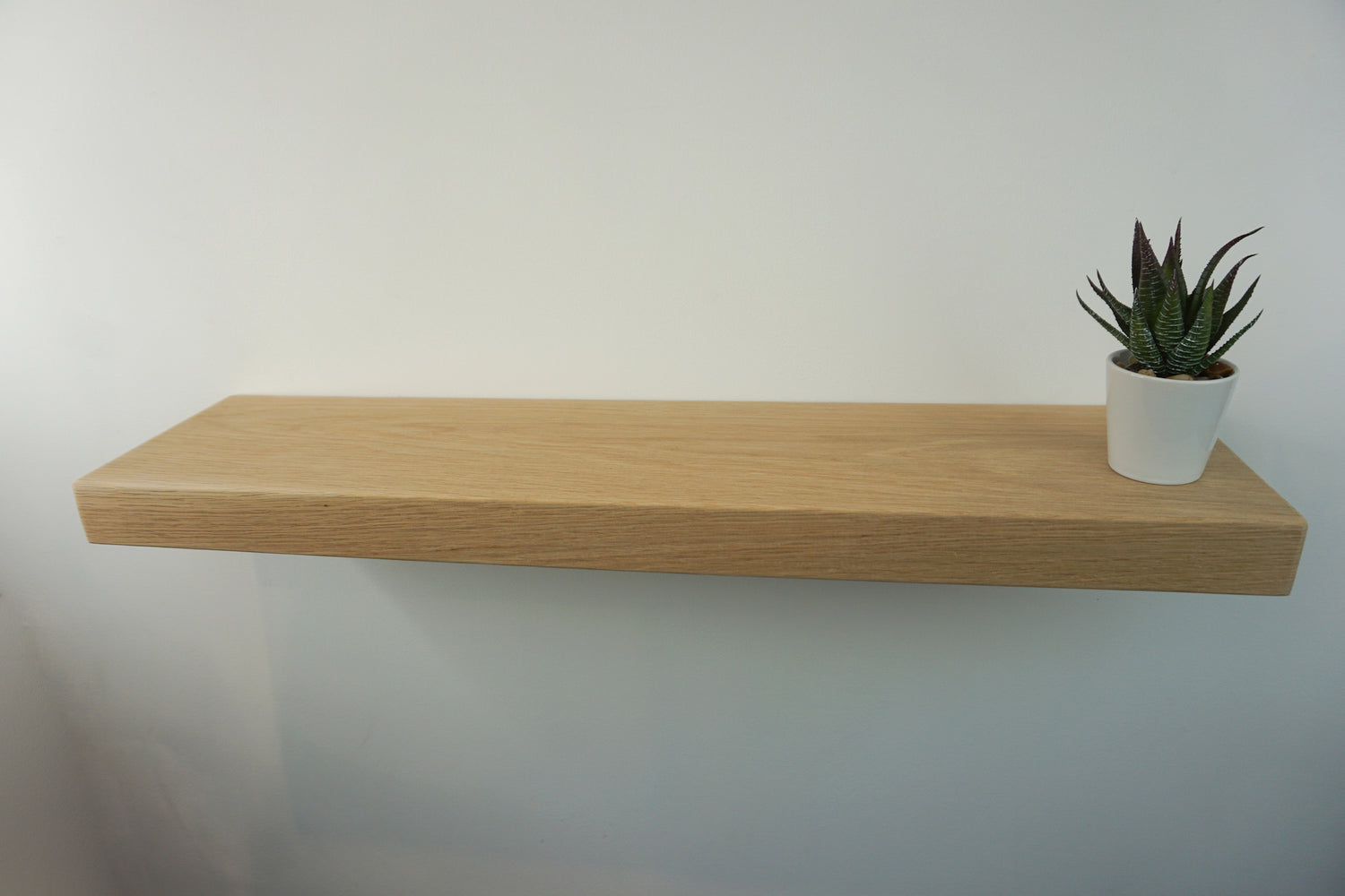 Oak Floating Shelf - Smooth Finish 20cm Deep x 5cm Thick