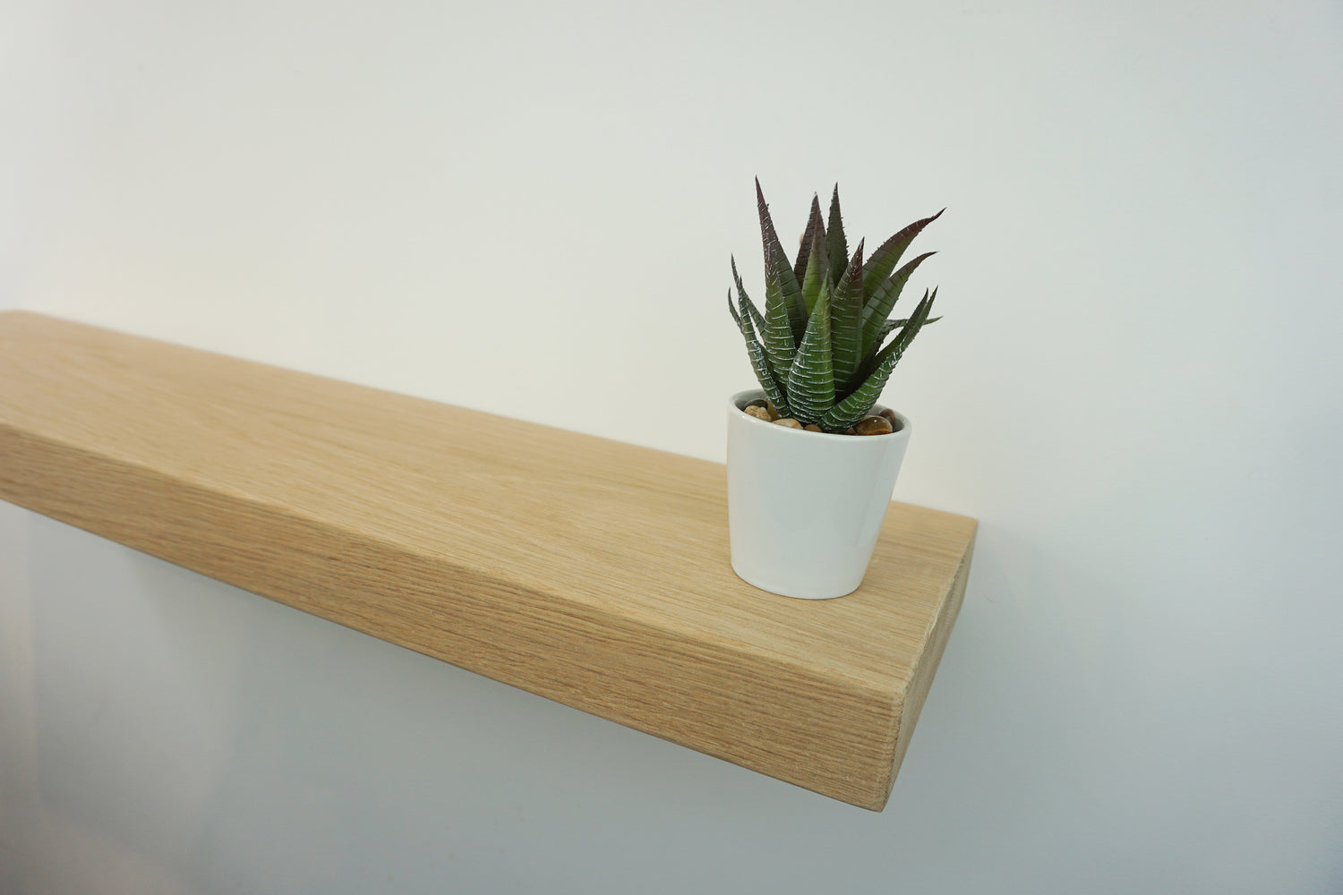 Oak Floating Shelf - Smooth Finish 20cm Deep x 5cm Thick